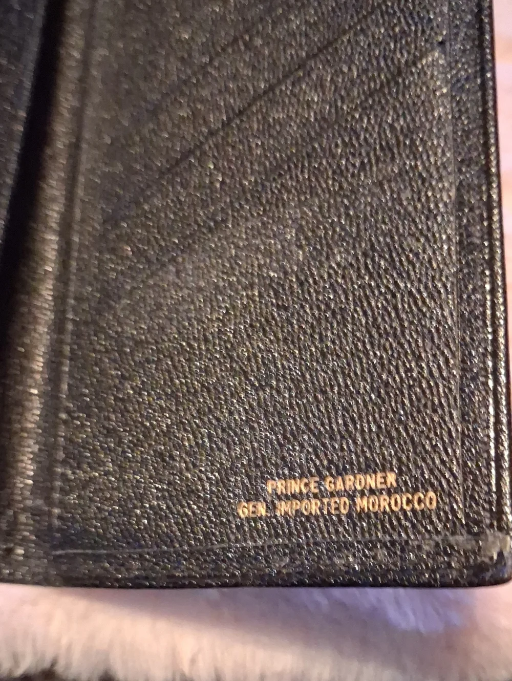 Prince Gardener Black Leather Checkbook Cover
